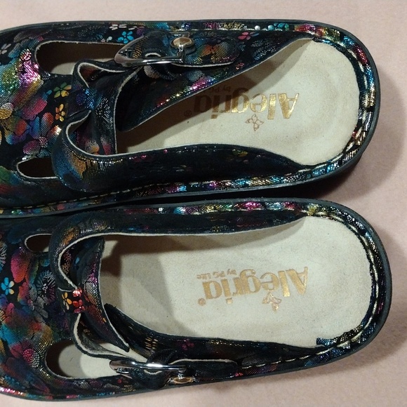 Alegria Women's Iridescent Floral Love Liberty Slip On Mules/Clogs Sz 37 (7-7.5) - Picture 3 of 9